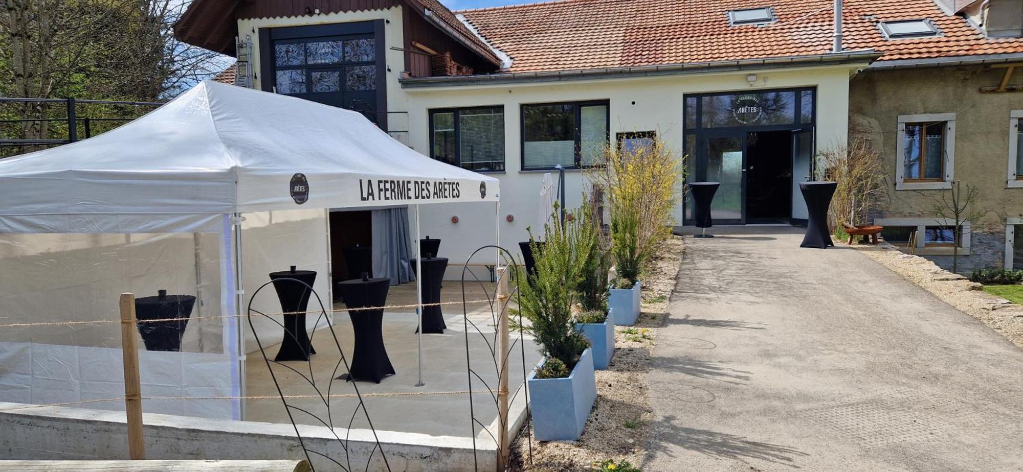 La Ferme Des Aretes Panzió La Chaux De Fonds Kültér fotó